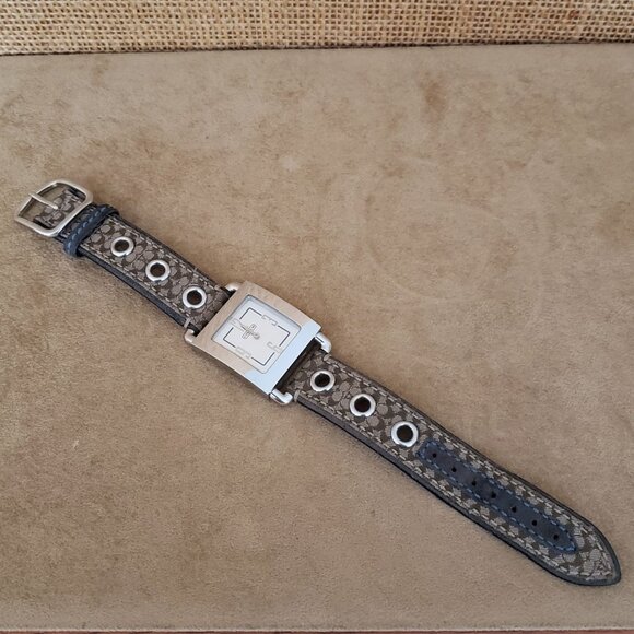 Vtg Coach Tank Watch Swiss Quartz Stainless Water Resistant Signature “C” Band - Picture 2 of 16